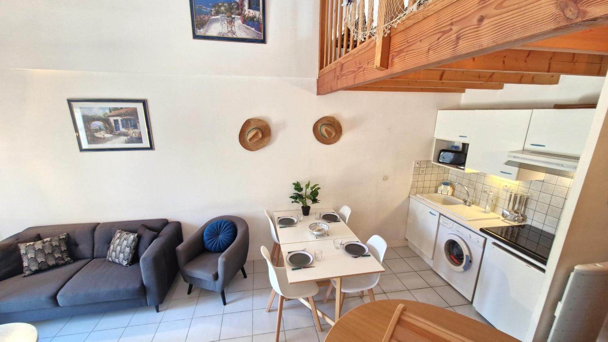 Meschers Sur Gironde - Maisonnette De Vacances - Terrasse - Proche Plage Exterior photo